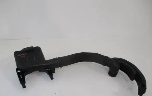 Air intake hose/pipe