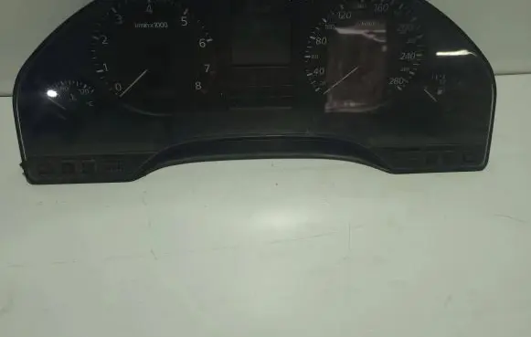 Audi A8 S8 D2 4D Speedometer (instrument cluster) 4D0919033F 110008639007