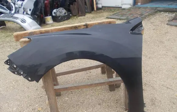 Subaru Impreza IV Fender