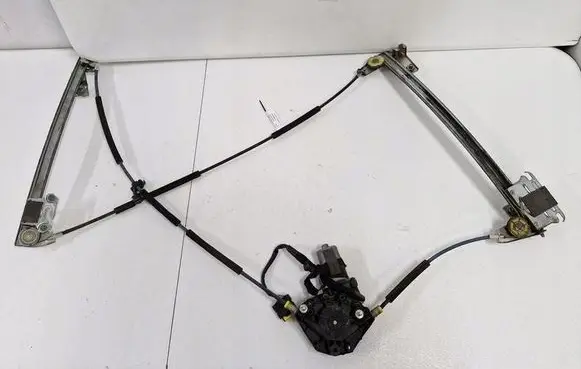 Alfa Romeo GT Front door electric window regulator 