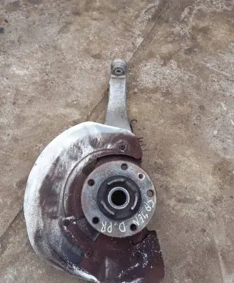 Porsche Cayenne (92A) Front wheel hub