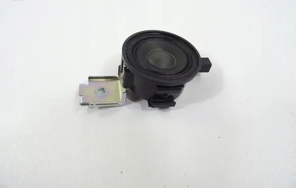 Nissan Juke II F16 Front door speaker