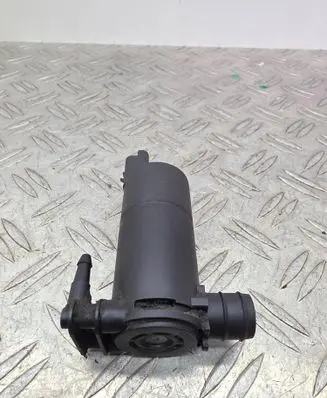 Peugeot 508 Windscreen/windshield washer pump 9672630880 20120326