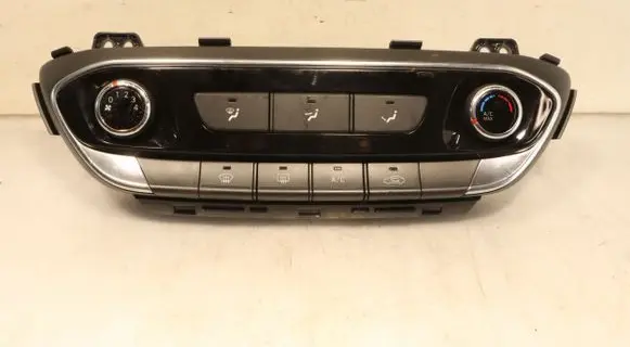 Hyundai i30 Interior fan control switch 