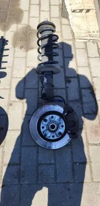 Citroen C3 Picasso Front wheel hub spindle knuckle 131313