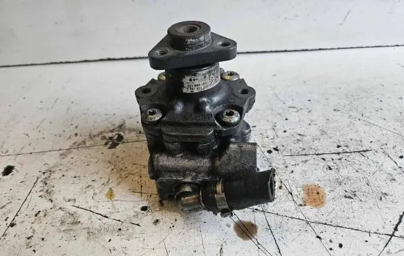 Audi A6 S6 C6 4F Power steering pump 4F0145156E 7651955152