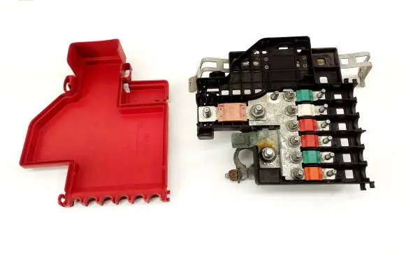 Renault Zoe Fuse module 243458839R