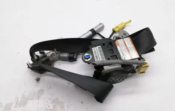 Honda CR-V Front seatbelt 608200100A