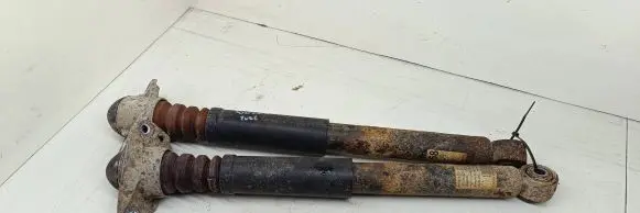 Volkswagen Touran I Rear shock absorber/damper 1T0512011AK 1T0513029Q 804902001197