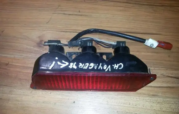 Chrysler Voyager Third/center stoplight cc4576250 27750