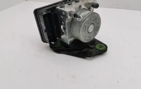 Skoda Octavia Mk4 ABS Pump 5WA614517BL