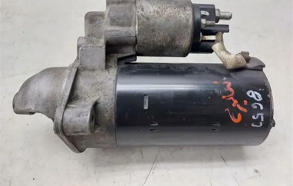 Opel Omega B2 Starter motor 