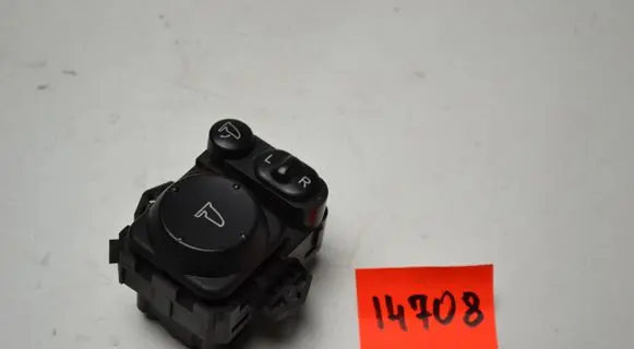 Honda Civic Wing mirror switch