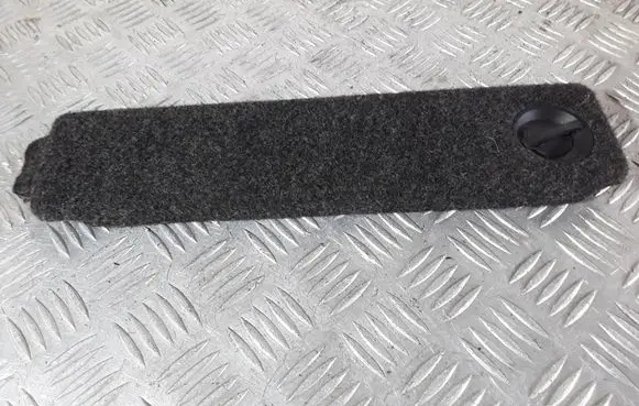 Mercedes-Benz E W211 Other trunk/boot trim element A2116800518