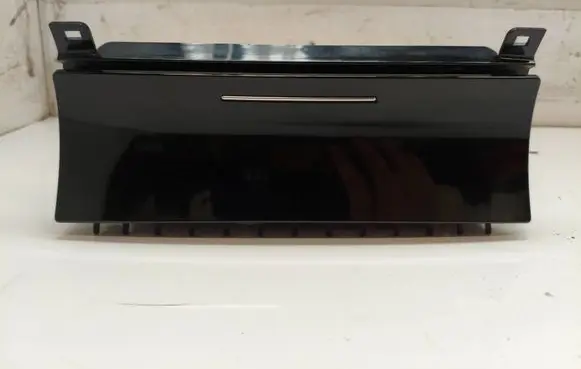 Volkswagen Touareg II Ashtray (front) 7P1863071 7P1857961