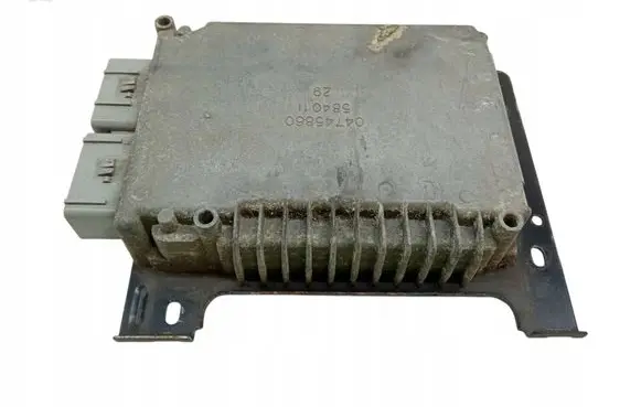 Chrysler PT Cruiser Engine control unit/module P05033663AB