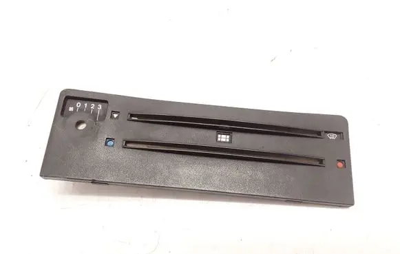 Audi 80 90 B2 Climate control/heater control trim 811819073E 321919395A