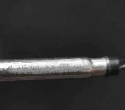 Volkswagen Golf VI Oil temperature sensor 03L906088CL