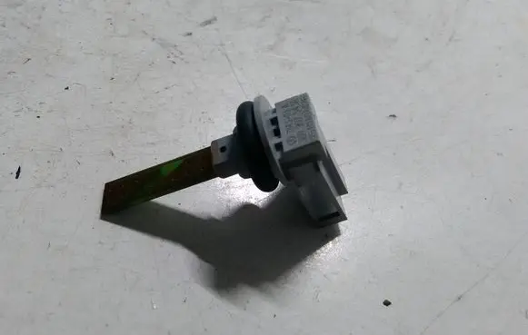 Audi A4 S4 B8 8K Interior temperature sensor 3D0907543A
