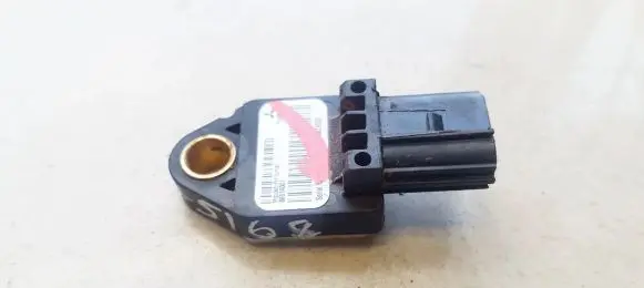 Mitsubishi Outlander Airbag deployment crash/impact sensor 8651A001