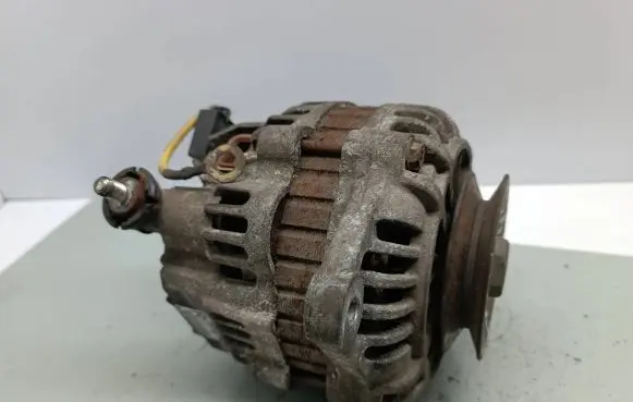 Nissan X-Trail T30 Generator/alternator 231005M310 A3TB0771