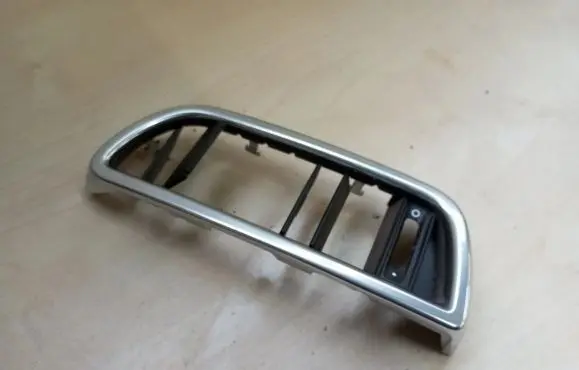 Porsche Cayenne (92A) Dashboard air vent grill cover trim 7P5819728E