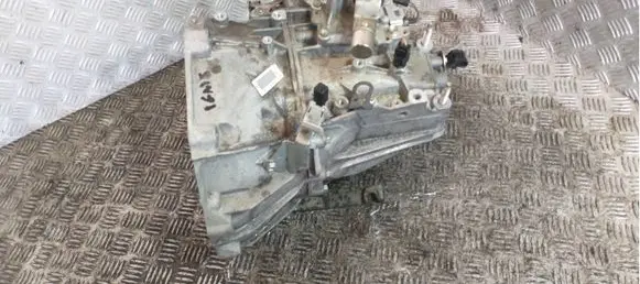 Suzuki Ignis Manual 5 speed gearbox 0B11127AJ1