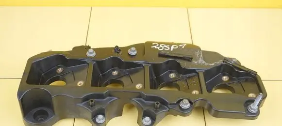 Ford Focus Rocker cam cover BM5G12257EA 28SP1