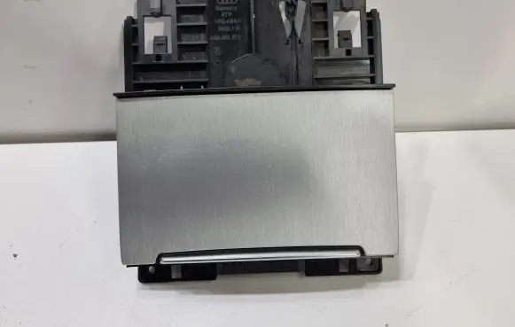 Ashtray (front)