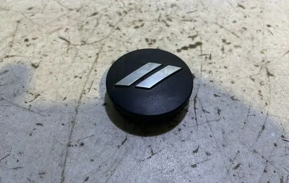 Dodge Challenger Original wheel cap 6CZ27TRMAA 39699