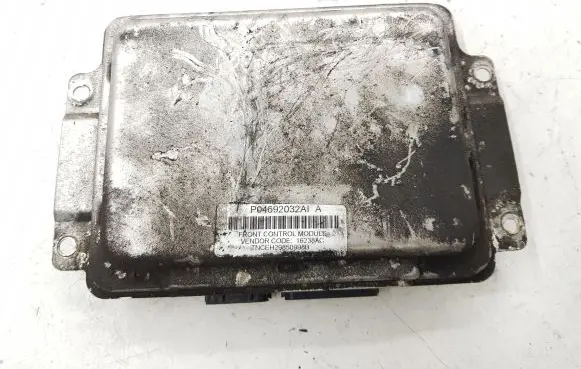Chrysler 300 - 300C Other control units/modules P04692032AI