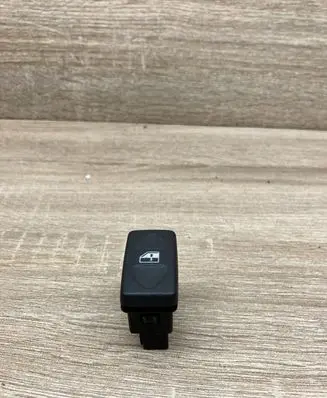 Land Rover Freelander Electric window control switch 03035102