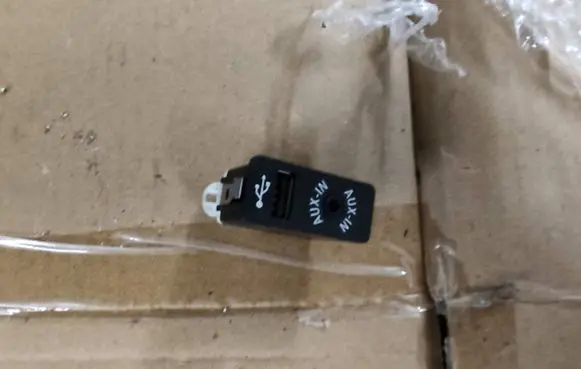 USB socket connector