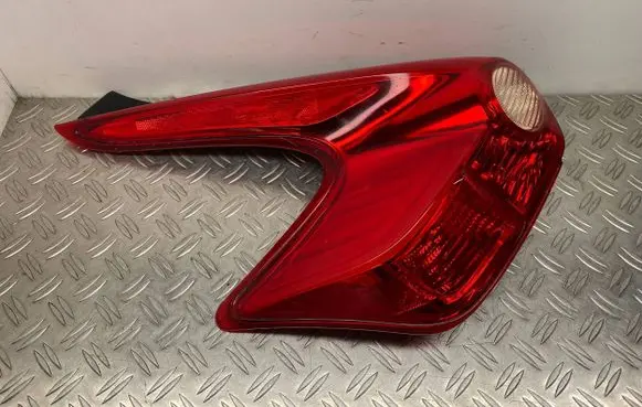 Nissan Juke I F15 Rear/tail lights 