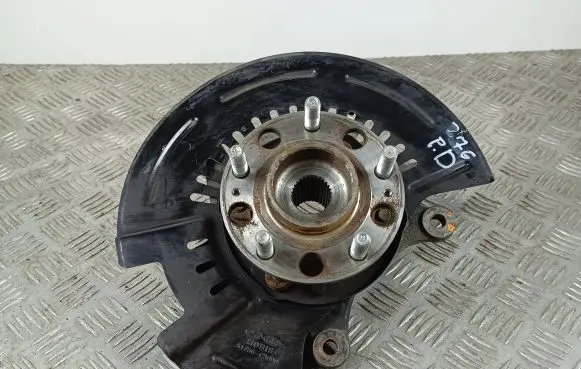 KIA Sorento Front wheel hub