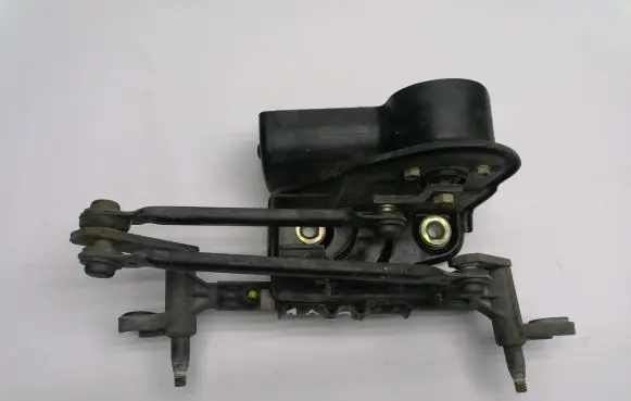 Volkswagen Fox Front wiper linkage 5Z09555326A F006 B20070