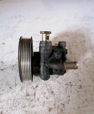 Skoda Octavia Mk1 (1U) Power steering pump