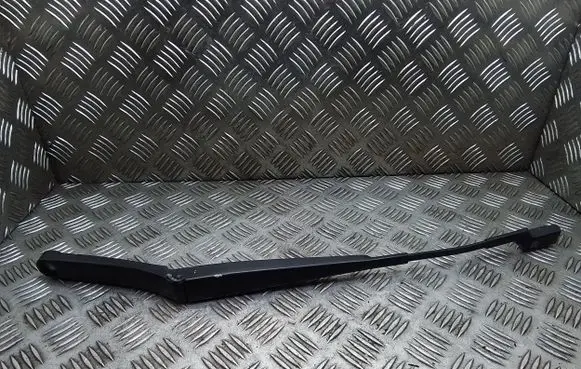 Volkswagen Golf VI Front wiper blade arm 1Q1955409