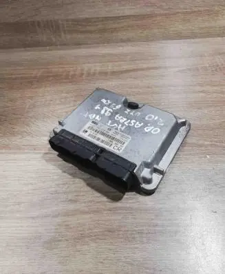 Opel Astra G Engine control unit/module ECU 09133268 0281001870
