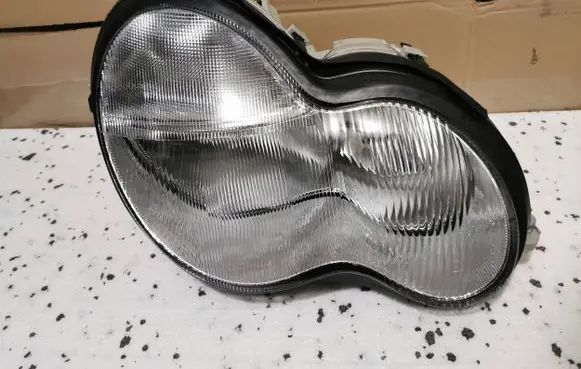 Mercedes-Benz C W203 Headlight/headlamp 20-0017-05-02