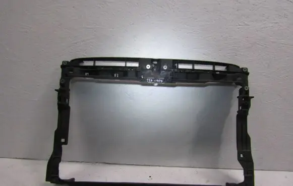 Volkswagen Golf VII Radiator support slam panel 5G0805588
