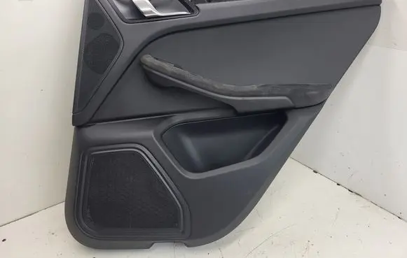 Porsche Macan (95B) Rear door card panel trim 95B867212