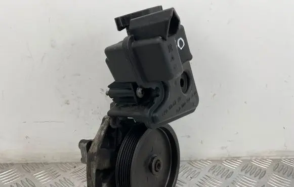 Mercedes-Benz ML W164 Power steering pump 0054662201 12113597