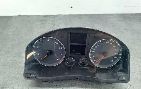 Volkswagen Golf V Speedometer (instrument cluster) 1K0920851F