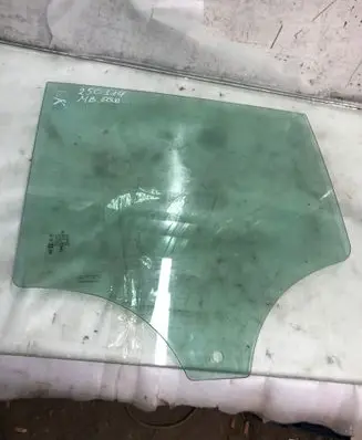 Mercedes-Benz EQA Rear door window glass 43r00049