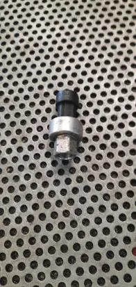 Renault Trafic II (X83) Air conditioning (A/C) pressure sensor 25K4MX4