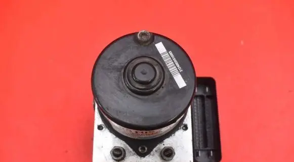 Volvo V50 ABS Pump 30794728