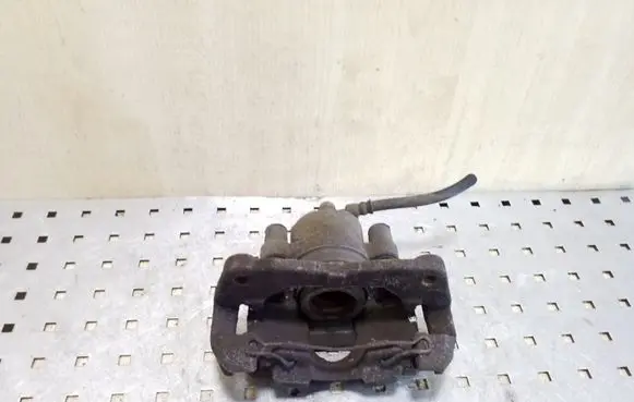 Toyota Yaris Front brake caliper