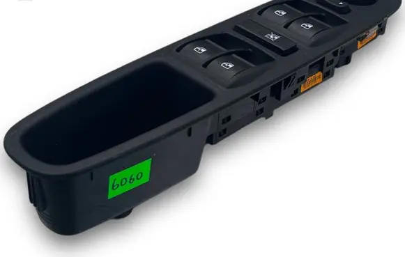 Lancia Ypsilon Central body control module A6060 735531346