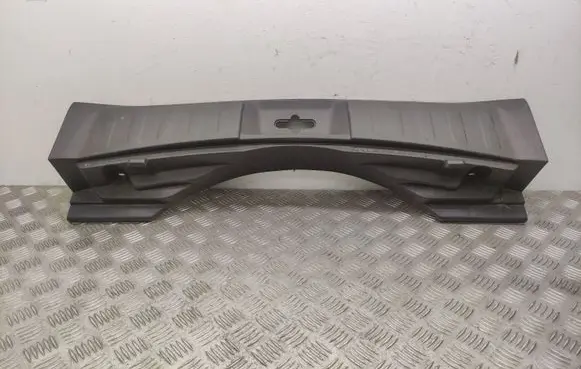 Nissan X-Trail T32 Trunk/boot sill cover protection